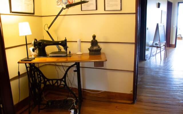 ALFAMA 3B - Balby's Bed&Breakfast