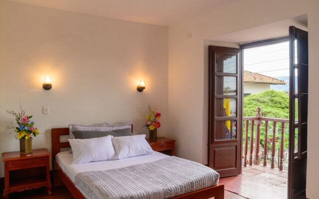 Hosteria Colonial La Cueva de Leo