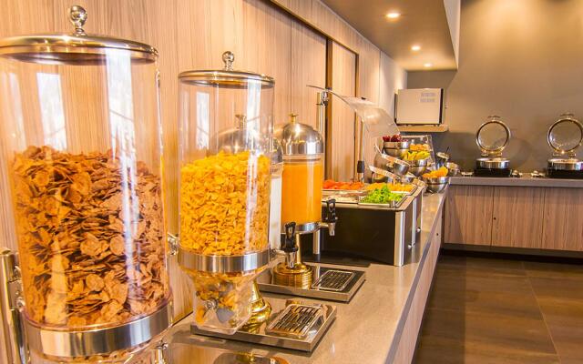 City Express Plus by Marriott Ciudad de México Mundo E