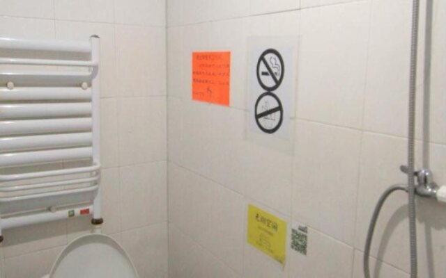 First Met Hostel