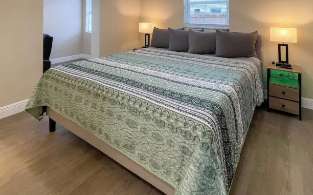 TriLuxe Inn & Studios