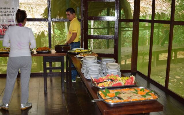 ExplorNapo Lodge