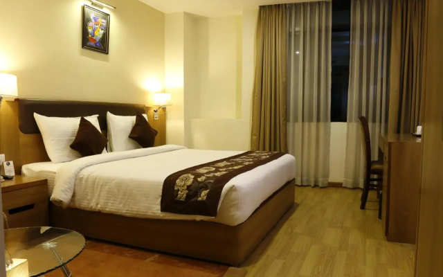 Hotel Mirage Regency