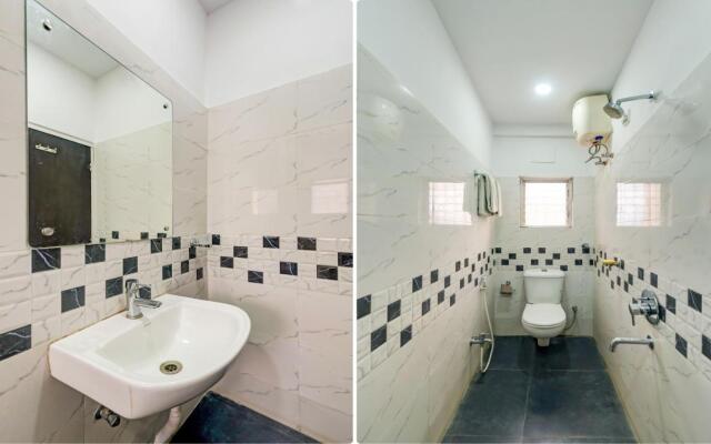 Itsy Hotels Neeranand Plaza