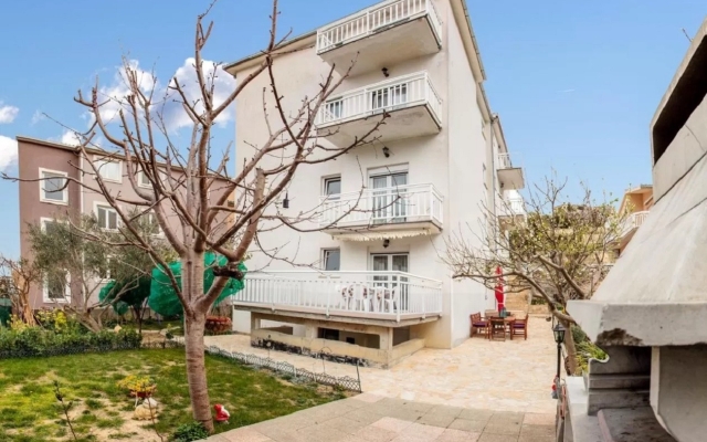 Apartment Knez - 100 m from beach: A1 Podstrana, Riviera Split