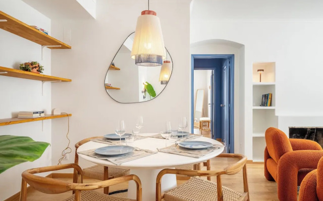 Blue Tide - Two Bedroom Apartment