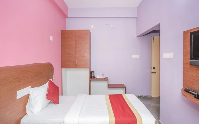 OYO 13024 Bip Inn 2021