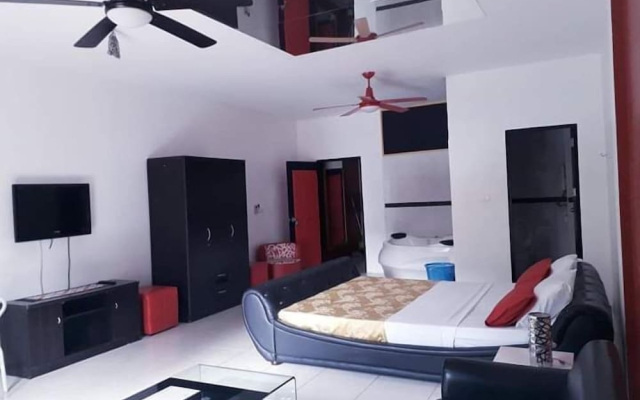 Room 4 Smart Travelers Rawai