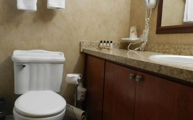 Slave Lake Inn & Conference Centre