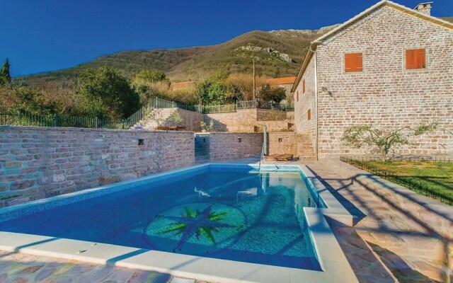 Awesome Home in Tivat With Wifi and 3 Bedrooms