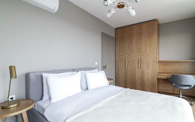 Flat With Panoramic Bosphorus View in Cihangir