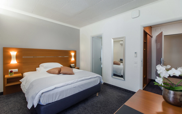La Palma au Lac – Guest Rooms – Muralto