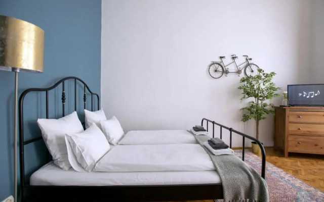 Standard Apartment by Hi5 - Charming Studio (176)