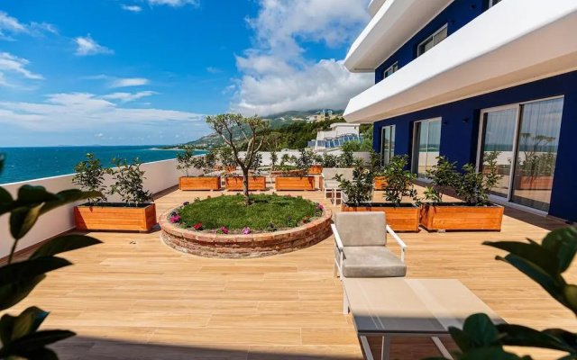 Hotel Regina Blue