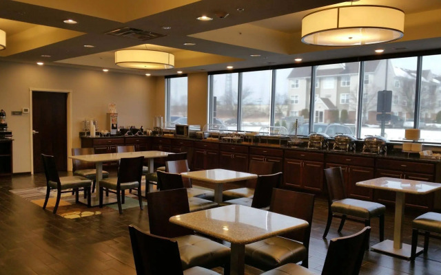 Best Western Plus Boardman Inn & Suites