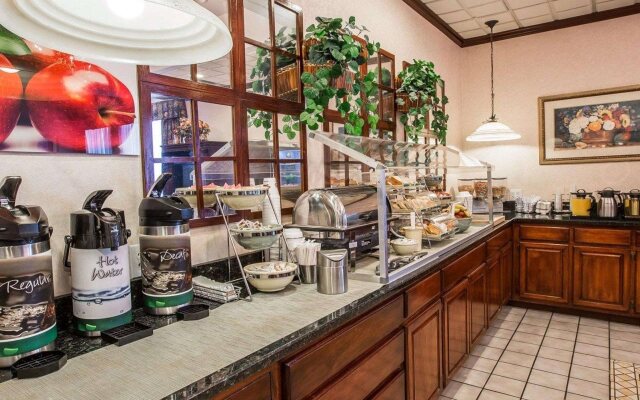 Quality Inn Suwanee I-85