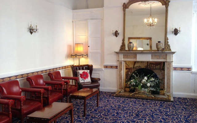 Dergvale Hotel