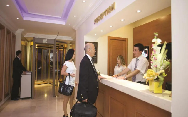 The City Hotel