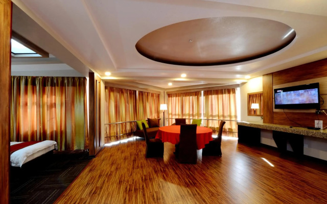 Zolo Hotel
