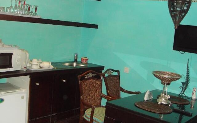 Blue Pearl Hotel & Apartments