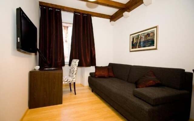 Villa Flores - Apartments