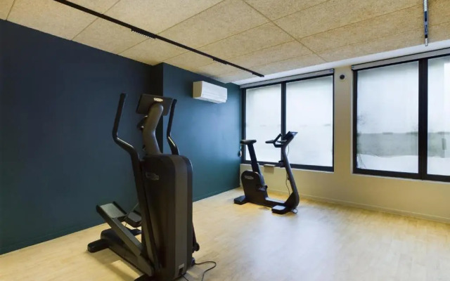 Mercure Gentilly .