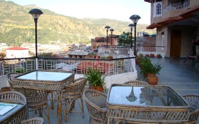 Hotel Aroma Palace
