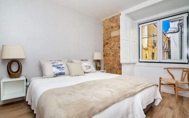 Boho-Chic Santos Apartment: Industriais 7