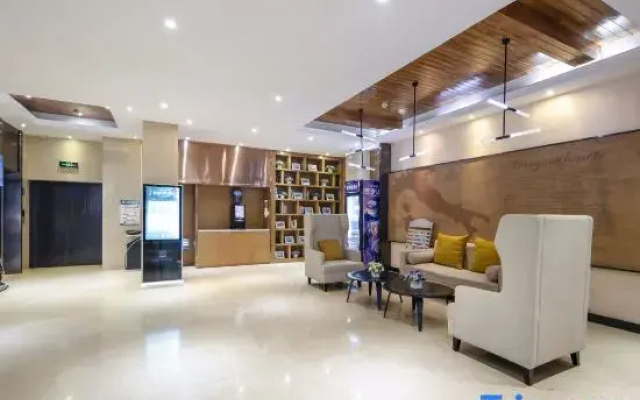 Yeste Hotel (BinYang Bus Terminal, Paolong Market Branch)