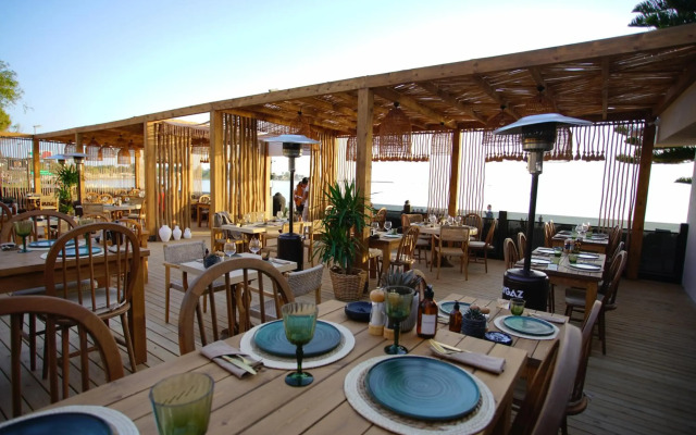 Andiz Beach Hotel