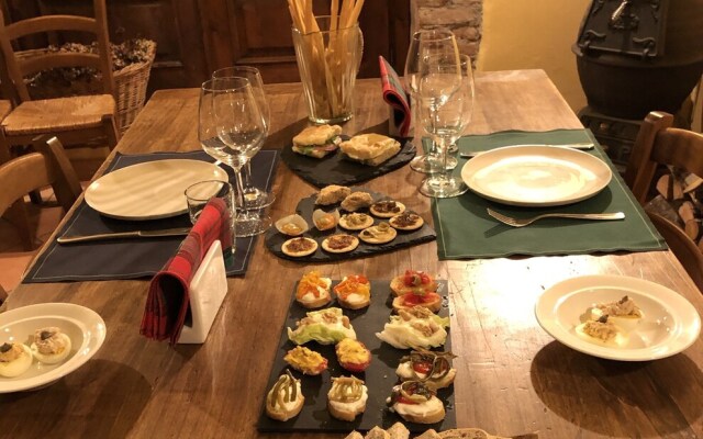 Cascina La Maddalena Bed & Wine