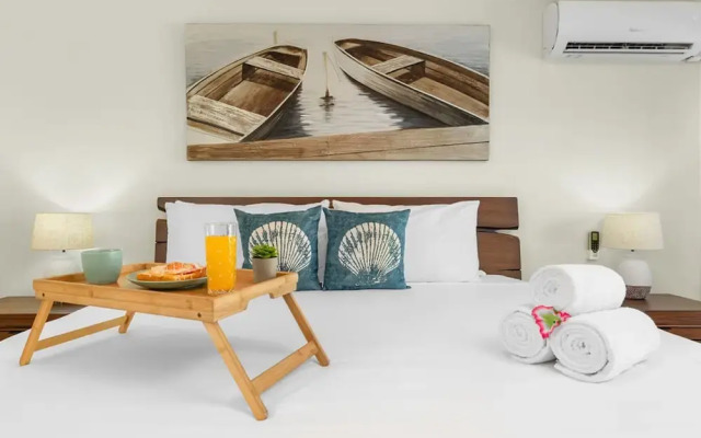 Central 4br3ba Villa w Ocean Views Private Pool