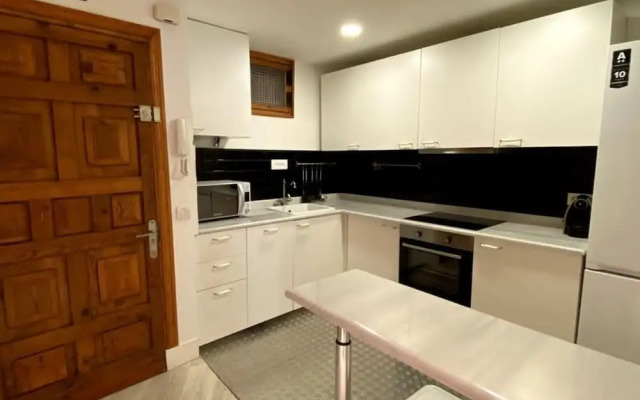 Santo Domingo I 1 Bedroom Apartment in Gran Via