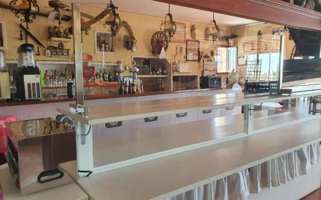 Hotel Bodegón