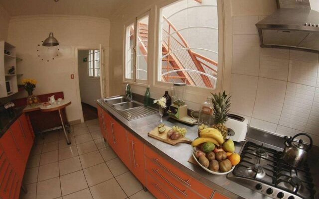 Ottavia Hostelling