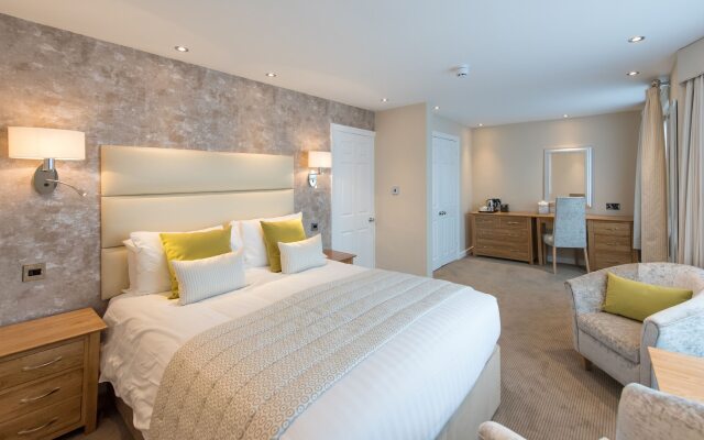 The Royal & Fortescue