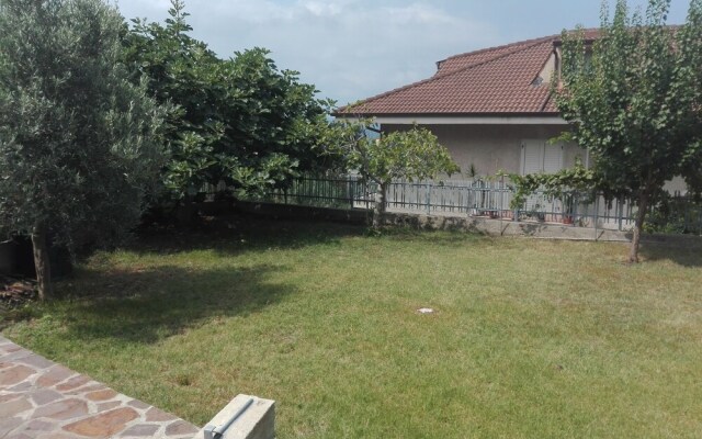 Warm Holiday Home in Falerna Marina With Terrace