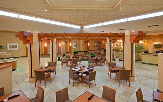 Holiday Inn Philadelphia South - Swedesboro by IHG