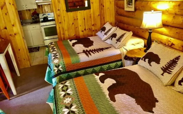 Carlo Creek Cabins