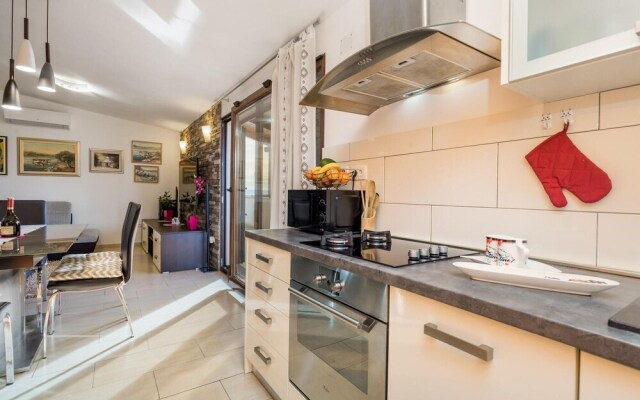 Nice Apartment in Rijeka With 2 Bedrooms and Wifi