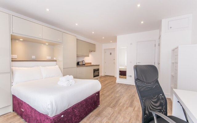Town or Country-Canute Studio