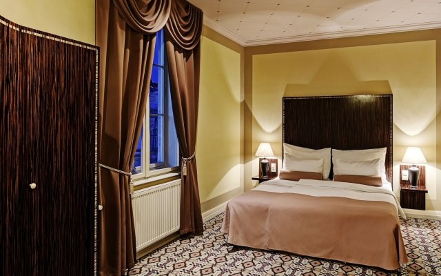 Grandezza Hotel Luxury Palace