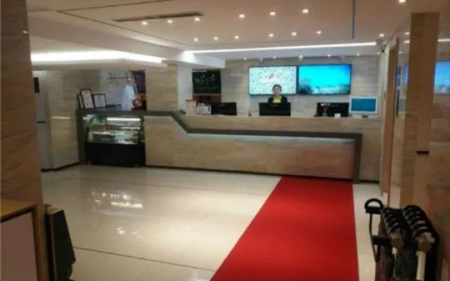 City Comfort Inn (Yanji Pedestrian Street Qiansheng Shopping Plaza) – Lobby – Yanbian