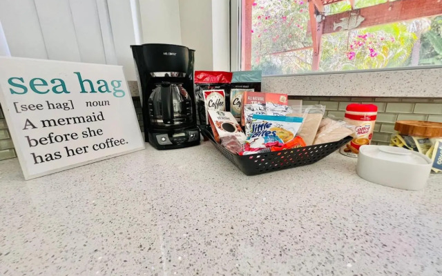 Chic Villa/5 Min to Beach/Pool/Top Location