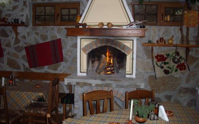 Guest Houses Todorini Kashti
