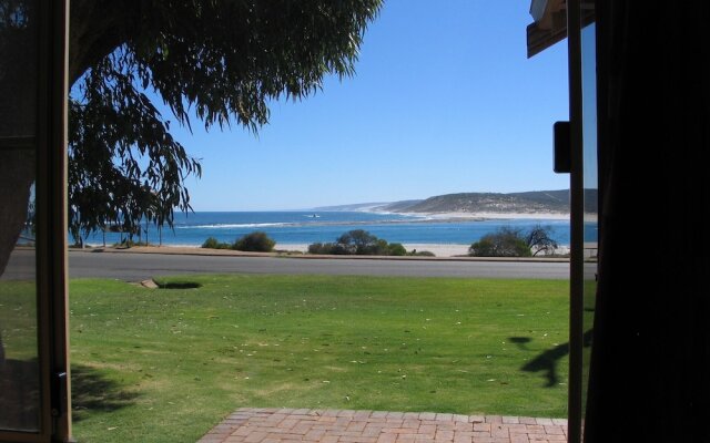 Pelican Shore Villas