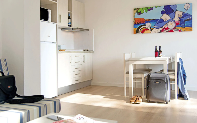 Apartamentos Cala Blanca