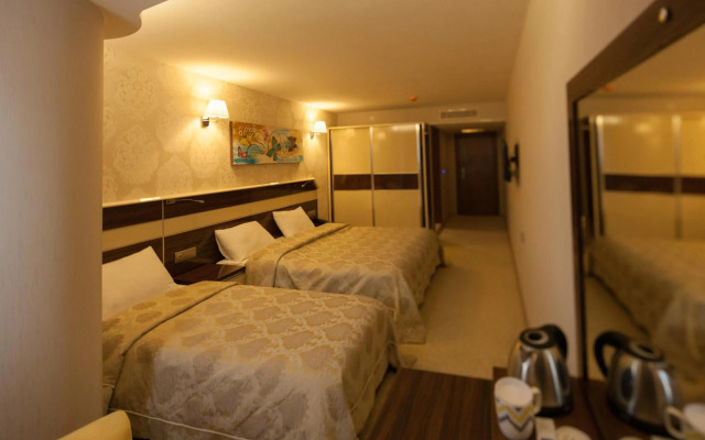 Armin Hotel