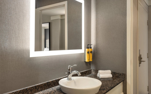 Best Western Plus City Centre/Centre-Ville