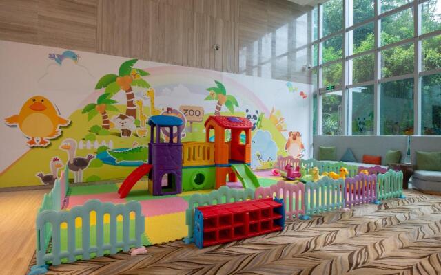 Junluxe Hotel Guangzhou Science City-Free Shuttle Bus Service to Guangzhou Canton Fair